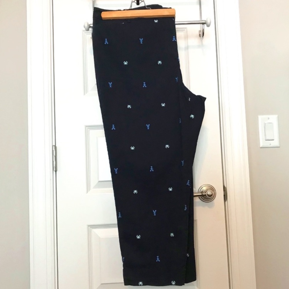 Talbots Blue Chinos with Embroidered Blue Crabs and Lobsters! Preppy- So Cute! - Picture 2 of 16